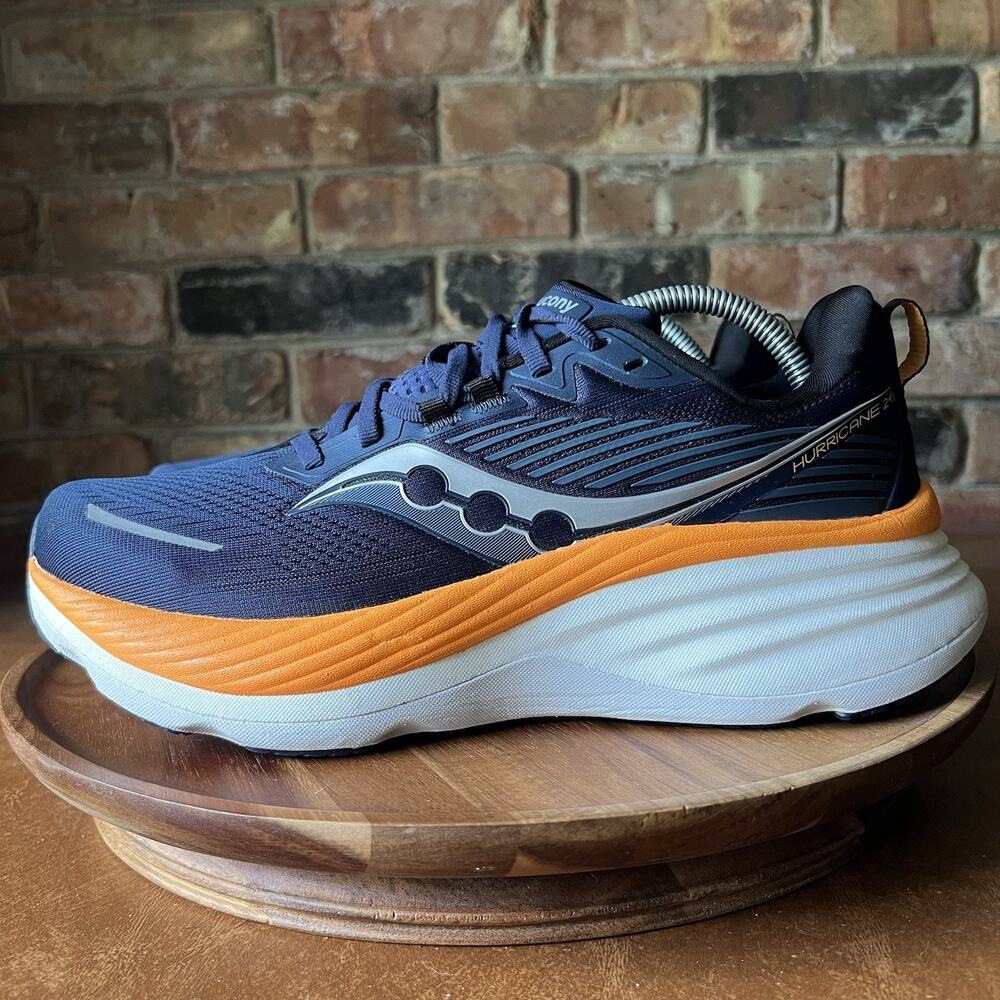 Saucony Hurricane 24 Max Cushion Supportive Mens 9.5 Navy Running Shoes Sneakers